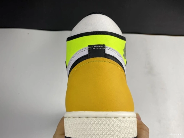 Rep HIGH RETRO AIR 555088-118 JORDAN 'VOLT 1 OG GOLD' 0718